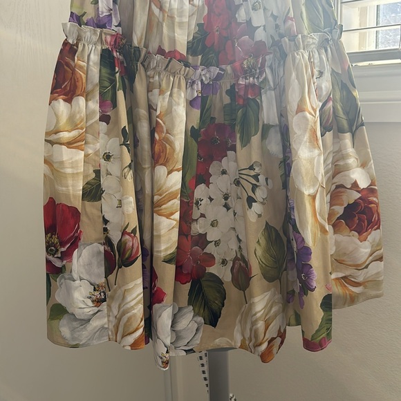 Cream and Red Floral Off-Shoulder Dress - Picture 2 of 4